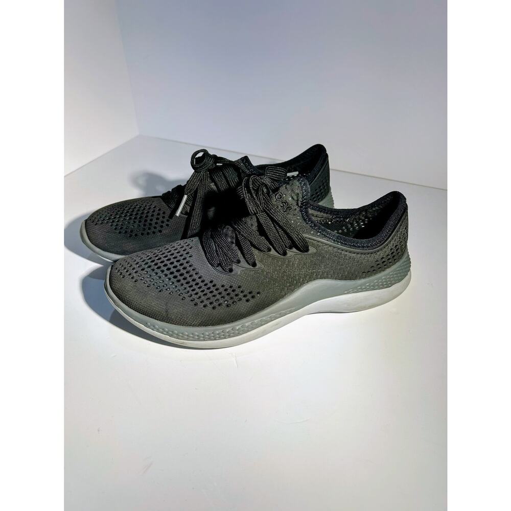 Crocs  Women’s Lite Ride 360 Pacer Running Sneakers - 
Black/Gray - Size 7